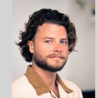 Dustin Ivey's Instagram, Twitter & Facebook