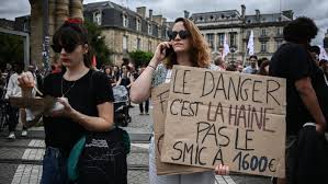 French central bank chief warns of political uncertainty 'shock'