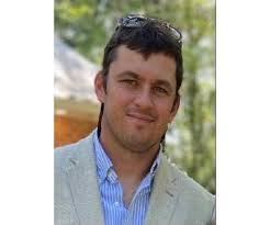 Jennifer Latch's Instagram, Twitter & Facebook