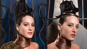 So for five long years sydney slowly but surely added ring after ring to her neck in an attempt to. Woman Has The Longest Neck In The World Youtube