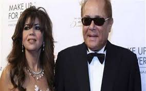 معنای قرن یا سده، یکصد سال است. Ø¨Ø§Ù„ÙÙŠØ¯ÙŠÙˆ Ø¨ÙˆØ³ÙŠ Ø´Ù„Ø¨ÙŠ ØªÙˆØ¬Ù‡ Ø±Ø³Ø§Ù„Ø© Ù…Ø¤Ø«Ø±Ø© Ù„Ø²ÙˆØ¬Ù‡Ø§ Ø§Ù„Ø±Ø§Ø­Ù„ Ù…Ø­Ù…ÙˆØ¯ Ø¹Ø¨Ø¯Ø§Ù„Ø¹Ø²ÙŠØ²