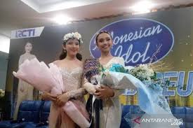 Mereka syok melihat harga casing hp ibu dua anak itu yang kabarnya seharga iphone baru. Maia Estianty Harapkan Lyodra Dan Tiara Buat Duo Antara News Lampung