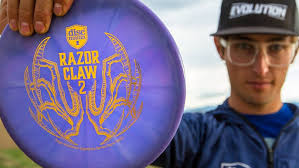 Eagle McMahon introduces Discmania Vapor Tactic (Razor Claw 2)