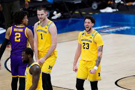 Frankie collins coronado (henderson, nv). Golf Giraffes And Lots Of Time Inside A Hotel Michigan Basketball And The Ncaa Tournament Bubble Mlive Com