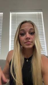 Kelsey Chan's Instagram, Twitter & Facebook