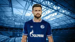 The purpose of this video is not to h. Shkodran Mustafi I Will Take On Responsibility Both On And Off The Pitch Fussball Schalke 04