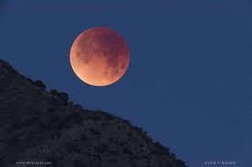 Maybe you would like to learn more about one of these? Eclipse Totale De Lune Ne Manquez Pas Ce Soir La Plus Longue Du Siecle