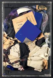 Pin By Lolagola On Arman Yves Klein Artist Painting Inspiration