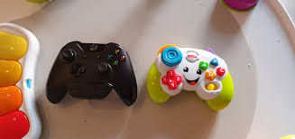 Nintendo switch lite labo, controller support questions q: Switch Lite Pro Controller Prototype Leaked Xb1 Controller Shown For Comparison Tomorrow