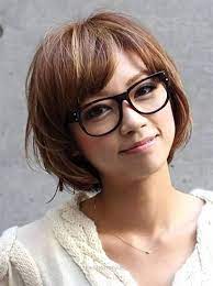 Short Hairstyles For Women With Round Faces And Glasses New Hairstyles Hairstyles With Glasses Short Hair Haircuts Short Hair With Bangs