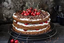 sommerliche schwarzwaldertorte rezept schwarzwalder torte dessert rezepte torten