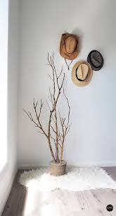 The Other Day My Husband Messaged Me From Work And Said Are You Still After A Dead Tree Always I Branche Deco Branche D Arbre De Decor Deco Fait Maison