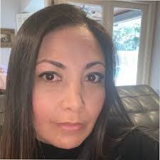 Anna Capers's Instagram, Twitter & Facebook