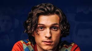 Tess Holland's Instagram, Twitter & Facebook