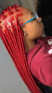 Mikayla West (mikaywes9)