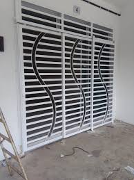 Grill tingkap pelbagai jenis grill mengikut kehendak dan citarasa anda ia termasuklah grill pintu, grill tingkap da… Grill S Double Kuantan Grill Pakar Grill Rumah Anda Facebook