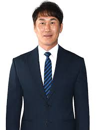 맨유 앰버서더로는 박지성 외에 보비 찰튼, 데니스 로, 브라이언 롭슨, 알렉스 퍼거슨, 데니스 어윈 82, 피터 슈마이켈, 게리 네빌, 로니 욘센, 앤드루 콜, 드와이트 요크, 미카엘 실베스트르. ìœ ìƒì²  ë‚˜ë¬´ìœ„í‚¤