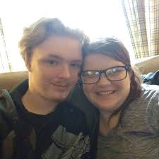 Hunter Cox (@midgetmanegghead) • Instagram photos and videos