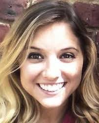 Courtney Currie's Instagram, Twitter & Facebook