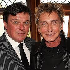 Happy Birthday Kenny, a good friend and an amazing musician. Hope you have  a wonderful day.❤💐❤