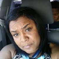 Stephanie Sowell's Instagram, Twitter & Facebook