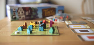 Play your cards right, you'll be dealt with a lot of cards throughout the game. The Best Solo Board Games Of 2021 Board Games To Play By Yourself