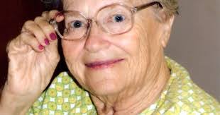 Charlotte Cottrell's Instagram, Twitter & Facebook