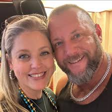 A perfect recipe for a cold night: A welcoming fire, warm hearts, and  Schnauzer snuggles!! 📷 Schnauzer 𝗥𝘆𝗸𝗲𝗿 is with Carissa Berning 😀