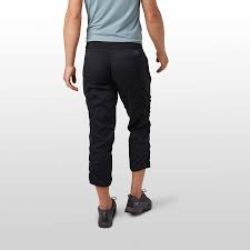 A small but useful cargo pocket with a snap closure is found on the left leg, perfect for. The North Face Aphrodite 2 0 Capri Pant Women S Steep Cheap