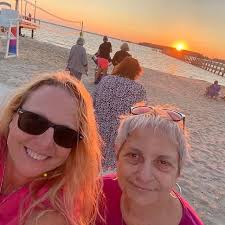 Today is the DEI blackout . They say Walmart is empty ... is it true ? Yall  tell me what it looks like where you live .