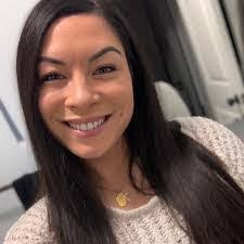 Courtney Pennell's Instagram, Twitter & Facebook