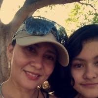 DUNIA VALDELOMAR MORA