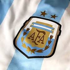 Estoy deseando jugar cinco juegos olímpicos. El Escudo De La Camiseta De La Seleccion Argentina Cumple 41 Anos