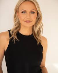 Abbey Saunders (@abbey.saunders) • Instagram photos and videos