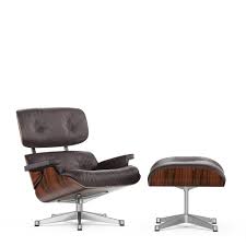 Viele palisander/jacarandä hölzer besitzen auch im trockenen zustand einen deutlichen geruch, der im englischen sprachgebiet zu der. Vitra Lounge Chair Ottoman Beauty Versions Santos Palisander Pflaume 84 Cm Originalhohe 1956 Aluminium Poliert Von Charles Ray Eames 1956 Designermobel Von Smow De