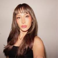 6 "Julie Lieu" profiles