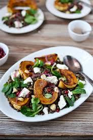 Salade De Lentilles Courge Rotie Et Grenade C Tendance Food Salade D Hiver Salade De Lentilles Legumes Hiver
