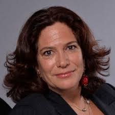 Nina Gardner's Instagram, Twitter & Facebook