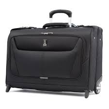 The maxlite 4 collection offers an impressive selection of spinners and rollaboards that offer premium looks at affordable prices. Maxlite 5 Carry On Rolling Garment Bag Travelpro