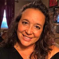 Debbie Hensley Russell (@DebbieMommaof3)