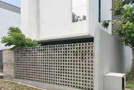 Pagar minimalis merupakan salah satu jenis pagar rumah yang menjadi pilihan banyak orang karena lebih simple dan sesuai dengan konsep rumah minimalis masa kini. 60 Model Pagar Rumah Minimalis Besi Dan Kayu Modern