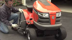 Besides eliminating the safety concerns that come with a homemade riding mower lift, a riding mower stand has a number of benefits. How To Replace The Blades On A Husqvarna Riding Mower