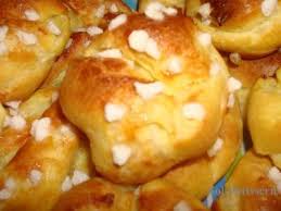 Chouquettes Recette Facile Recette Ptitchef Recette En 2020 Recette Facile Chouquette Facile Recette Chouquette Facile