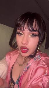 Fun Lip Syncing with Mismatched Sound