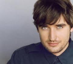 Actor Peter Fall takes aim