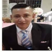 30+ perfiles de «Pedro Holguin»