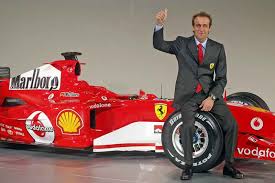 Kombinezon kierowcy wytrzymuje ponad 35 sekund w temperaturze 850 stopni c. Najgorsi Kierowcy W Historii Formuly 1 F1 Parc Ferme