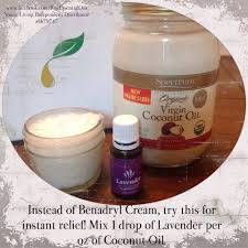 Feeling Itchy Instead Of Benadryl Cream Try This Instead For More Information Please Visit Essential Oils Allergies Essential Oil Recipes Essential Oils