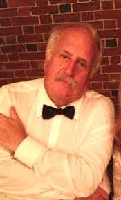 Maureen Casper's Instagram, Twitter & Facebook