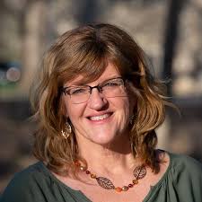 This Reimagined Empty Nest: Stories and Poems for Moms Embracing New  Chapters: Rayburn, Michelle: 9781954576063: Amazon.com: Books